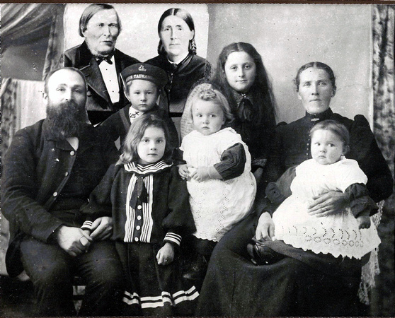 Christenson Family - New Zealand about 1893